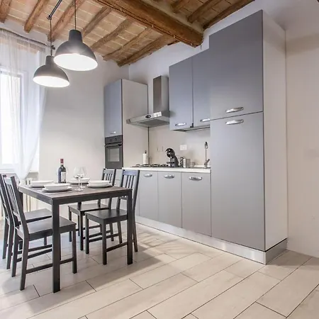 Fabretti - Modern & Elegant 2-bedroom Downtown Retreat Perugia