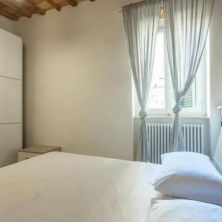 Fabretti - Modern & Elegant 2-bedroom Downtown Retreat Perugia