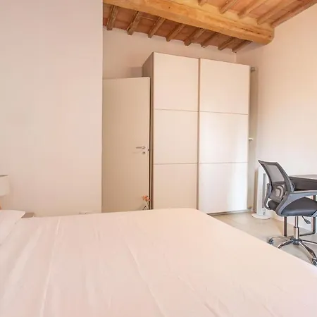 Appartamento Fabretti - Modern & Elegant 2-bedroom Downtown Retreat *